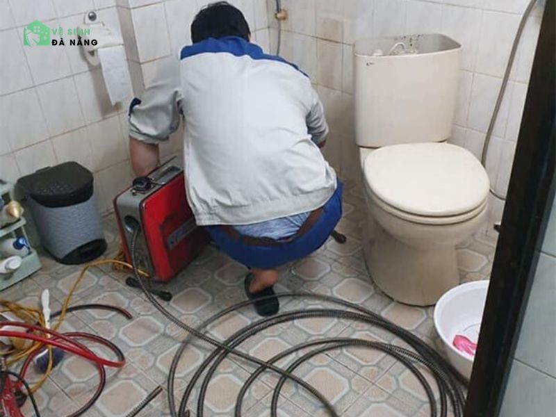 Vệ sinh Đà Nẵng cung cấp dịch vụ thông cống nghẹt Đà Nẵng chuyên nghiệp